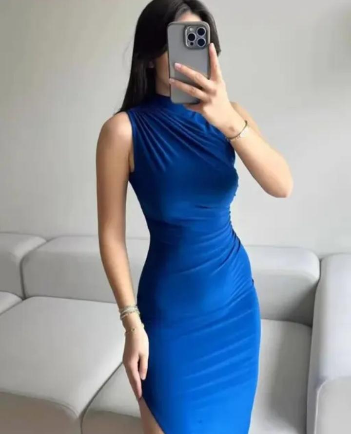 Sleeveless Blue Bodycon Midi Dress with Side Slit