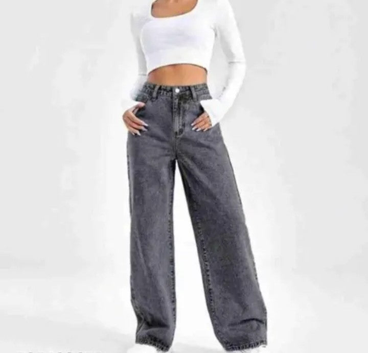 Women’s STRAIGHT FIT BLAST WASH JEANS FOR WOMEN