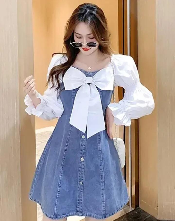 Chic Denim Dress with Statement Bow & Puff Sleeves