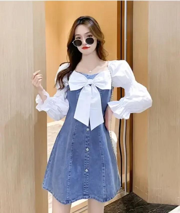 Chic Denim Dress with Statement Bow & Puff Sleeves